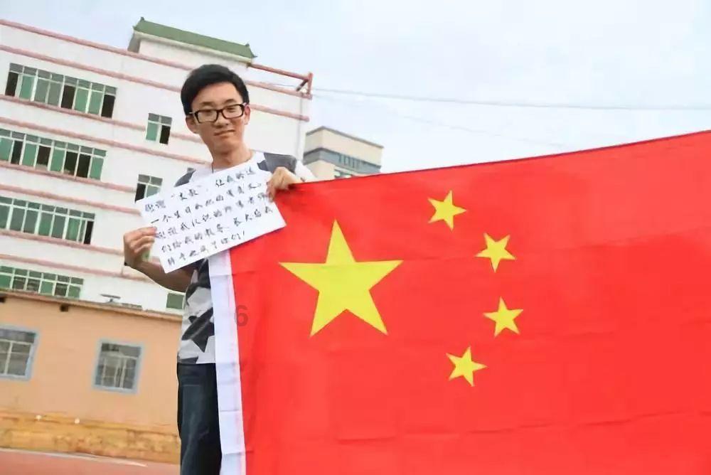 你们比较喜欢女明星还是男明星？你们最喜欢的男明星是谁？你们最喜欢的女明星都是谁？游戏画面